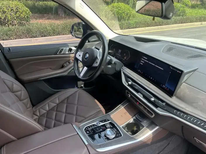 BMW X5 2023 Model xDrive30Li Exclusive Model M Sports Night Set – фото 10