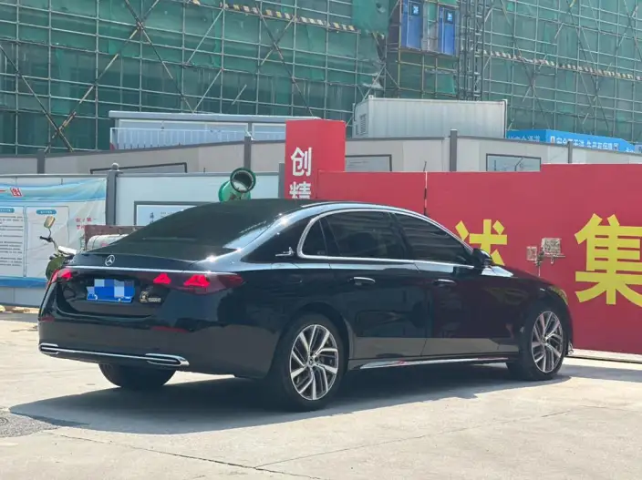 Mercedes-Benz E-Class 2025 Model E 300 L Fashion Model sedan – фото 7