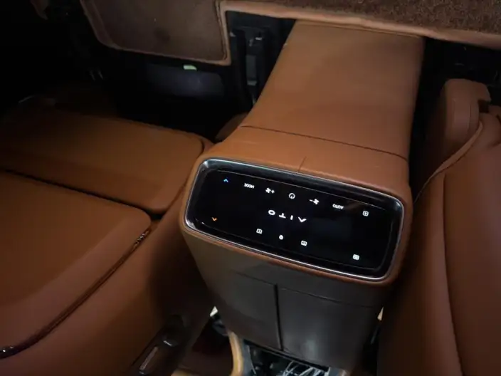 Aito M9 2024 Model Extended Range Ultra VI seat Edition