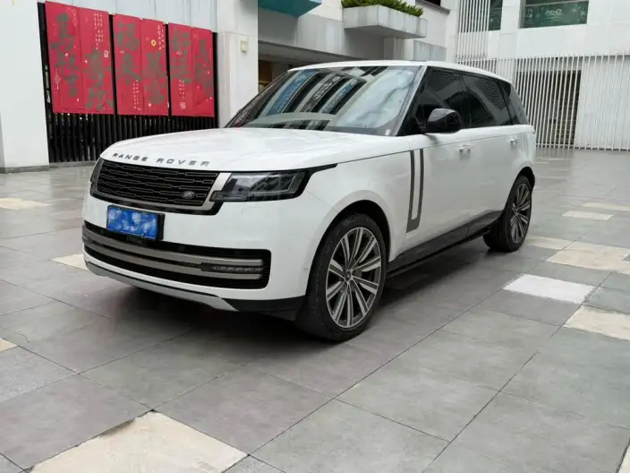Range Rover 2024 Model 3.0 L6 400PS Shengshi Extended Edition 7 seat