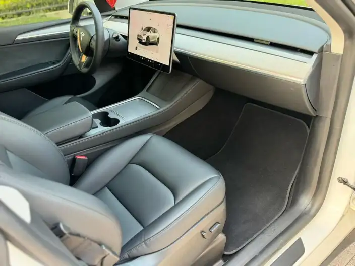 Model Y 2024 Model Rear-wheel drive version – фото 7