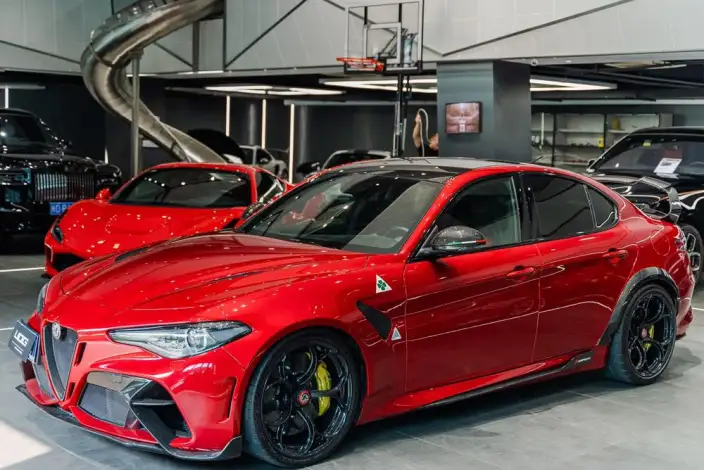 Alfa Romeo Giulia 2021 Model 2.9T 540HP GTAm – фото 1