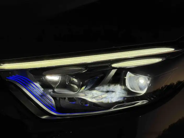 Mercedes-Benz GLC 2023 Model GLC 300 L 4MATIC Luxury Model 7 seat – фото 7