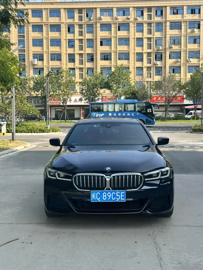 BMW 5 Series 2023 Model 530Li Leading Model Luxury Set