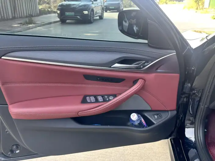BMW 5 Series 2023 Model 530Li Leading Model Luxury Set – фото 7