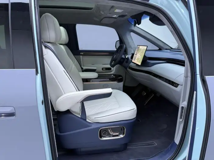 ZEEKR MIX 2025 Model 76kWh Smart Driving Edition – фото 9