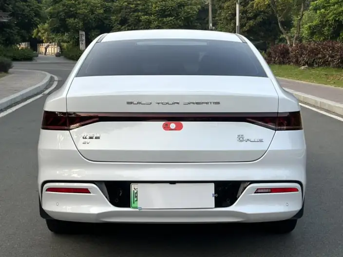 Qin Plus EV 2024 Model Honor Edition 510KM Leading Model – фото 5