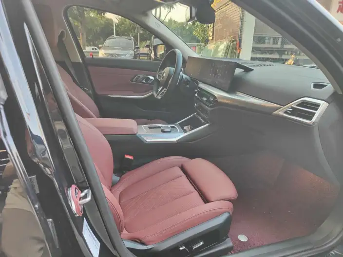 BMW 3 Series 2026 Model 330Li Exclusive Model M Sports Night Set – фото 7