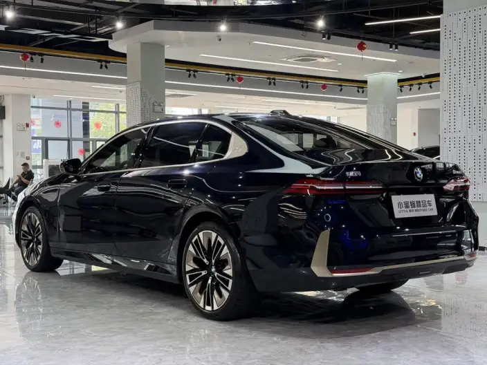 BMW 5 Series 2025 Model Facelift 530Li Exclusive Model Luxury Set