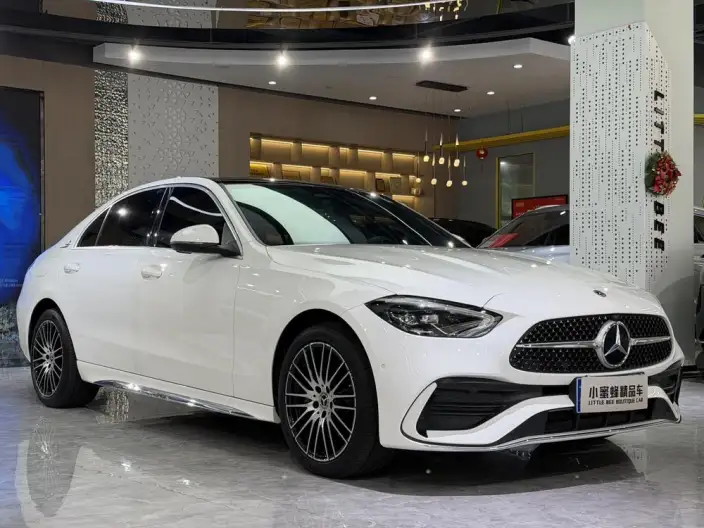 Mercedes-Benz C-Class 2023 Model C 260 L Sports Edition – фото 3
