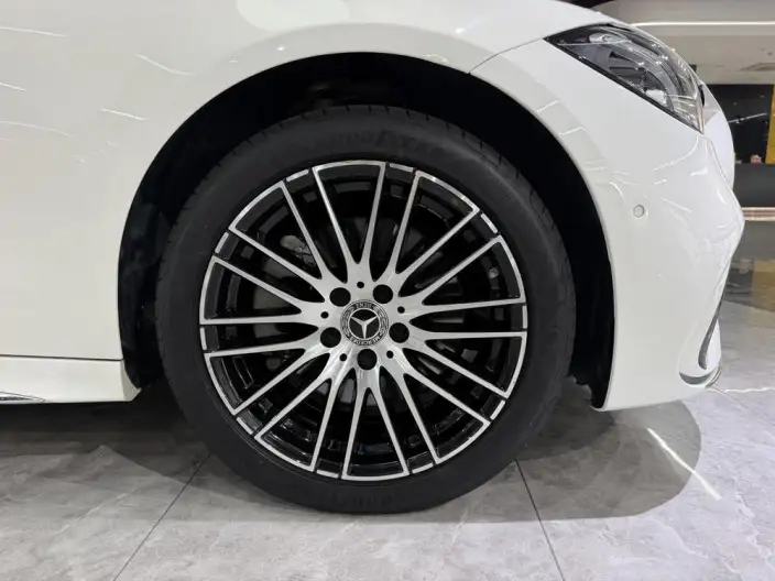 Mercedes-Benz C-Class 2023 Model C 260 L Sports Edition – фото 7