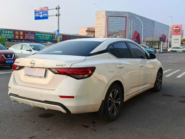 Nissan Sylphy 2022 Model 1.6L XL CVT Yuexiang Edition – фото 7