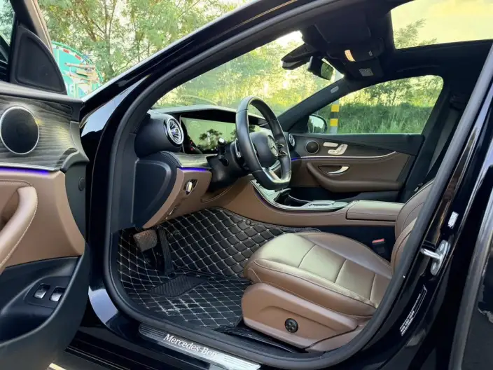 Mercedes-Benz E-Class PHEV 2022 Model Facelift E 350 e L sedan – фото 8
