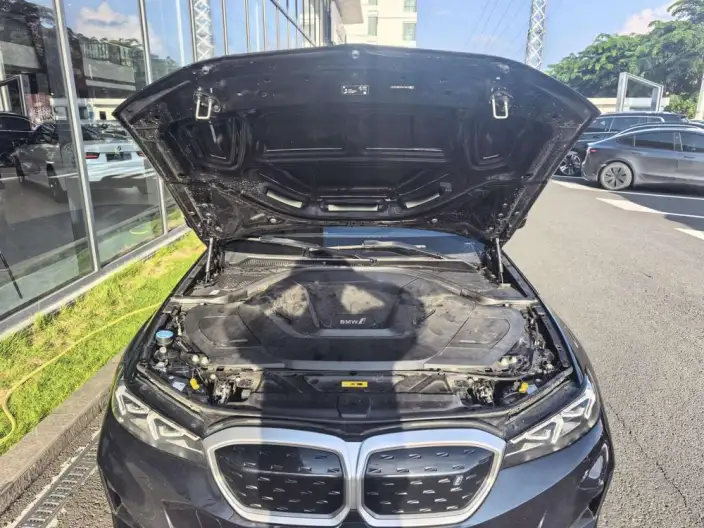 BMW i3 2022 Model eDrive35L – фото 6