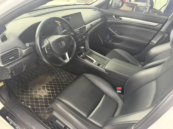 Honda INSPIRE 2022 Model 260TURBO Exquisite Edition – фото 8