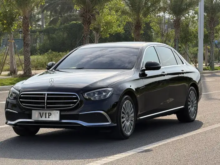 Mercedes-Benz E-Class 2023 Model Facelift E 300 L Luxury Model sedan – фото 1