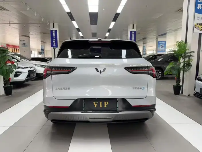 **Wuling Xingguang S** PHEV 2025 Model 130km Flagship Model