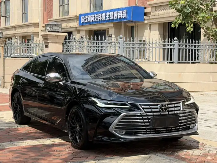 Toyota Avalon 2024 Model Intelligent Hybrid 2.0L E-CVT Deluxe Edition
