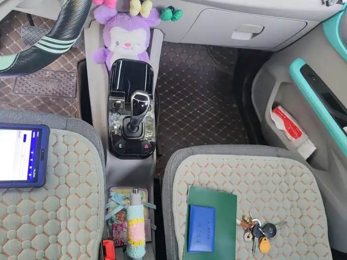 Yizhi EV3 2023 Model Youth Edition 251km Comfort Model – фото 9