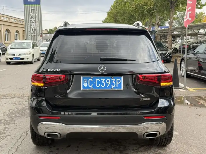 Mercedes-Benz GLB 2023 Model GLB 220 Fashion Model – фото 4