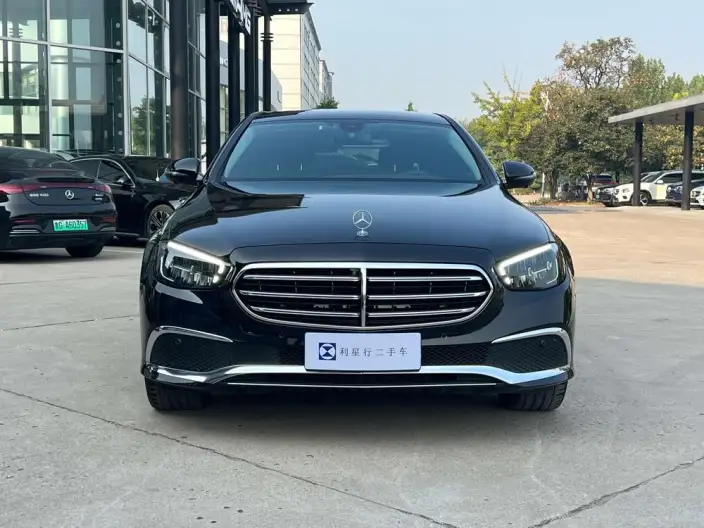Mercedes-Benz E-Class 2023 Model E 300 L Fashion Model sedan – фото 2