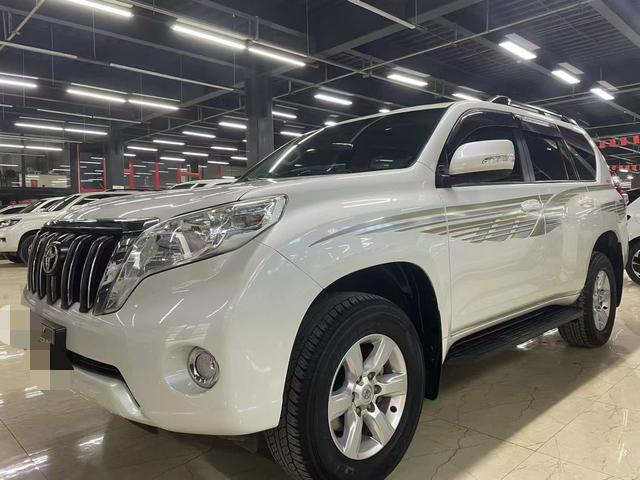 Toyota Prado 2016 2.7L Automatic Standard – фото 1