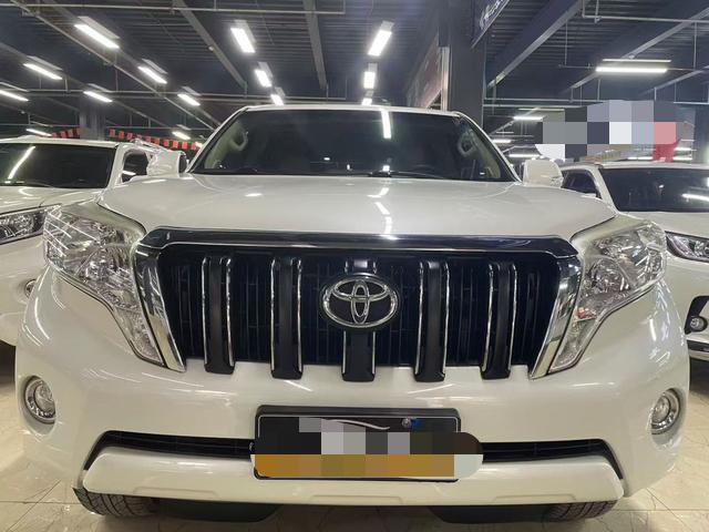Toyota Prado 2016 2.7L Automatic Standard – фото 2