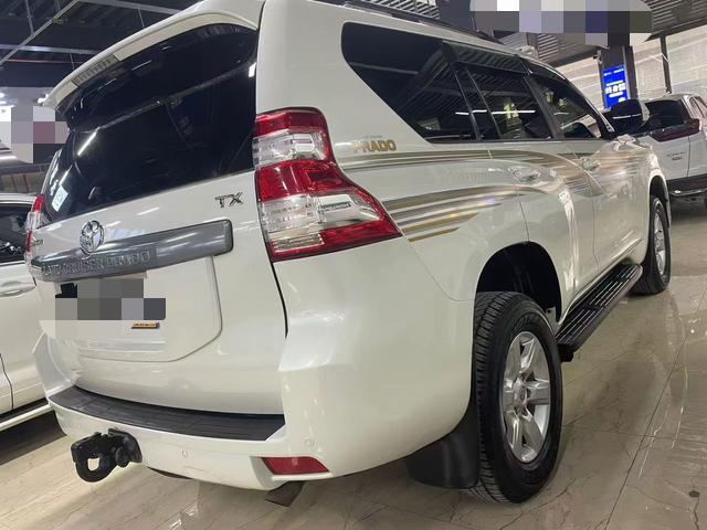 Toyota Prado 2016 2.7L Automatic Standard – фото 9