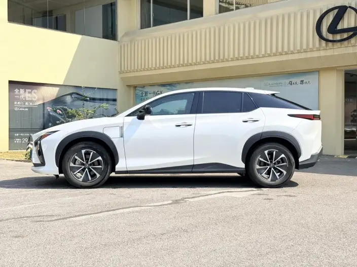 Lexus RZ 2023 Model 450e DIRECT4 Indulgent Edition