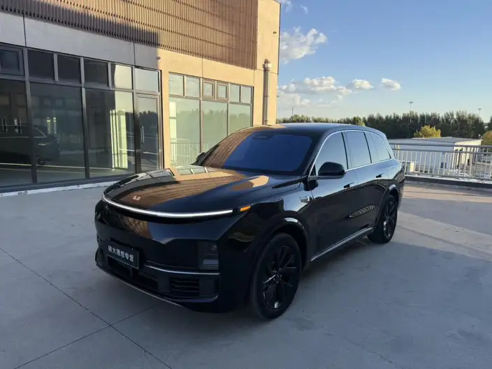 Li Auto L8 2023 Model Pro Edition