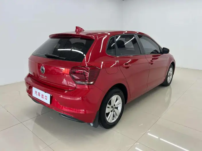 Polo 2023 Model Plus 1.5L Automatic Indulge in Music Letterpress – фото 6