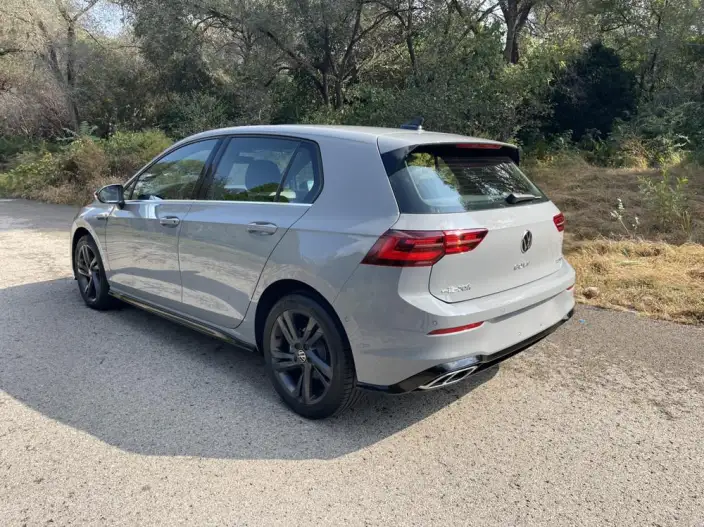 Volkswagen Golf 2023 Model Facelift 280TSI DSG R-Line Lite – фото 5