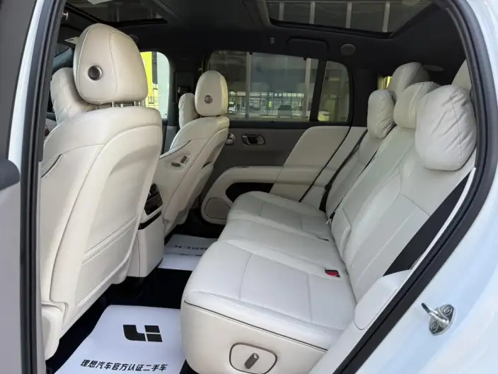 Li Auto i6 2025 Model 4WD Standard Edition – фото 10