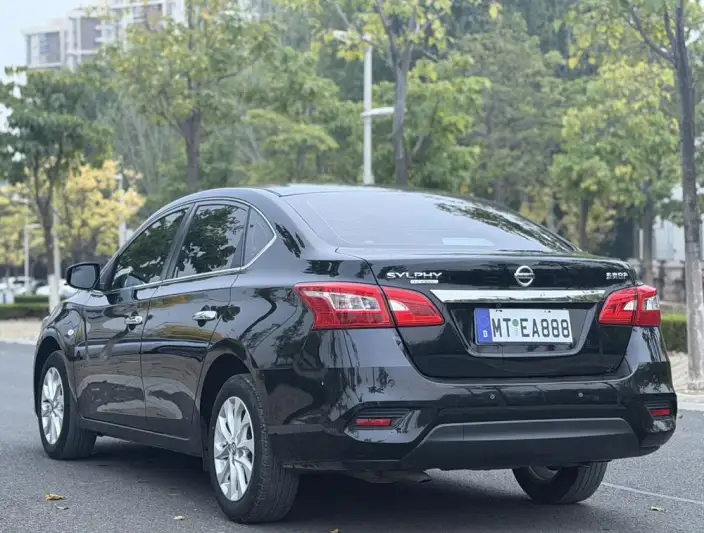 Nissan Sylphy 2022 Model Classic 1.6 XE CVT Comfort Edition
