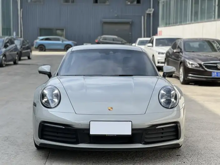 PORSCHE 911 2023 Model Carrera 3.0T