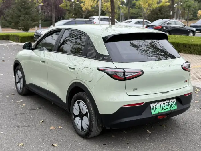 Geely Galaxy StarWish 2025 Model 310km Youth Edition – фото 5