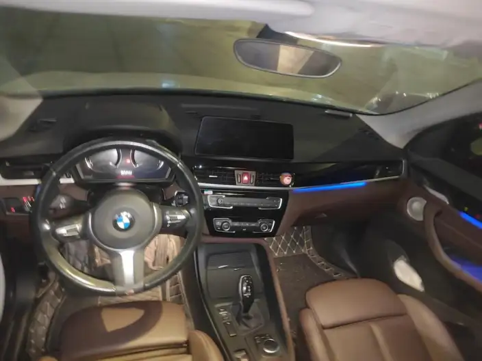 BMW X1 2022 Model sDrive25Li Leading Model – фото 5