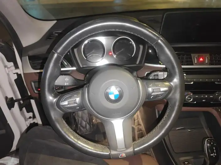 BMW X1 2022 Model sDrive25Li Leading Model – фото 7