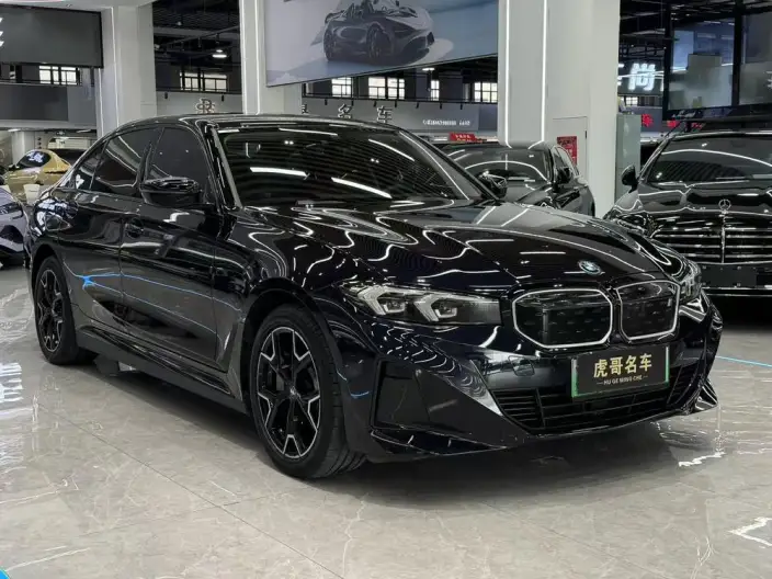 BMW i3 2023 Model Facelift eDrive40L Night Set – фото 3