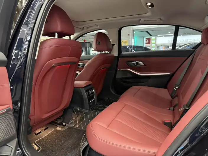 BMW i3 2023 Model Facelift eDrive40L Night Set – фото 9