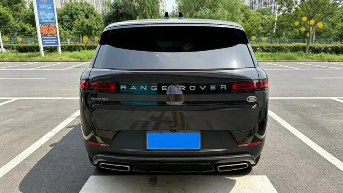 Range Rover Sport 2023 Model 3.0 L6 S – фото 5