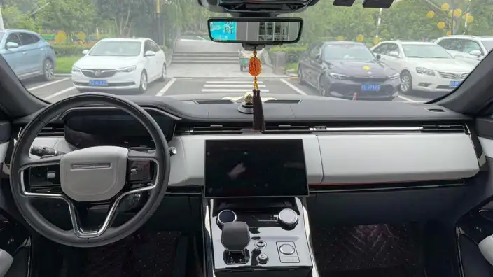Range Rover Sport 2023 Model 3.0 L6 S – фото 9
