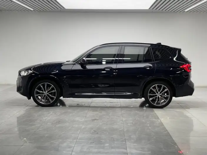 BMW X3 2023 Model xDrive30i Leading Model M Night Set – фото 4