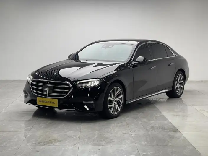 Mercedes-Benz E-Class 2024 Model E 300 L Fashion Model sedan – фото 1