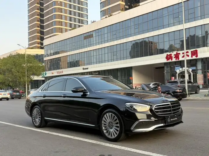 Mercedes-Benz E-Class 2023 Model Facelift E 300 L Luxury Model sedan – фото 3