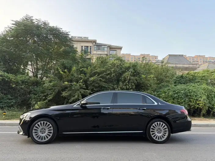 Mercedes-Benz E-Class 2023 Model Facelift E 300 L Luxury Model sedan – фото 4
