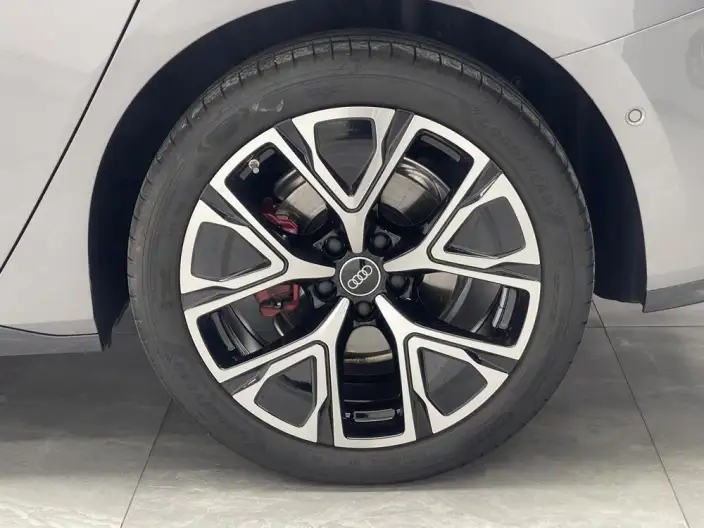Audi A5 L Sportback 2026 Model 2.0TFSI 150kW Luxury Model – фото 9