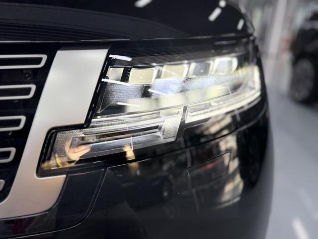 Range Rover 2024 3.0 L6 400PS Centurion Plus – фото 6