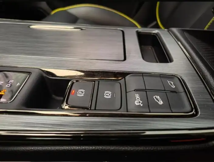 Roewe RX5 2021 Model PLUS 330TGI Automatic Guo Trendy Smart Zhen Edition – фото 7