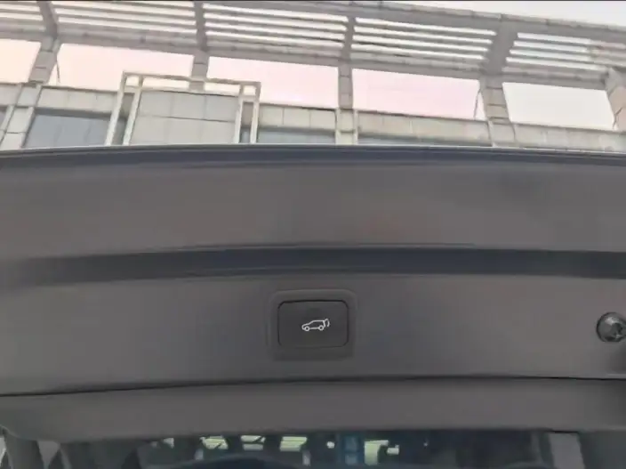Roewe RX5 2021 Model PLUS 330TGI Automatic Guo Trendy Smart Zhen Edition – фото 10
